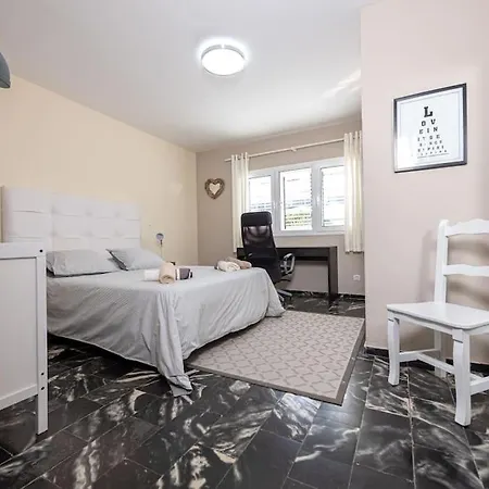 Apartamento Grandes Playas, Parking Privado Apartment